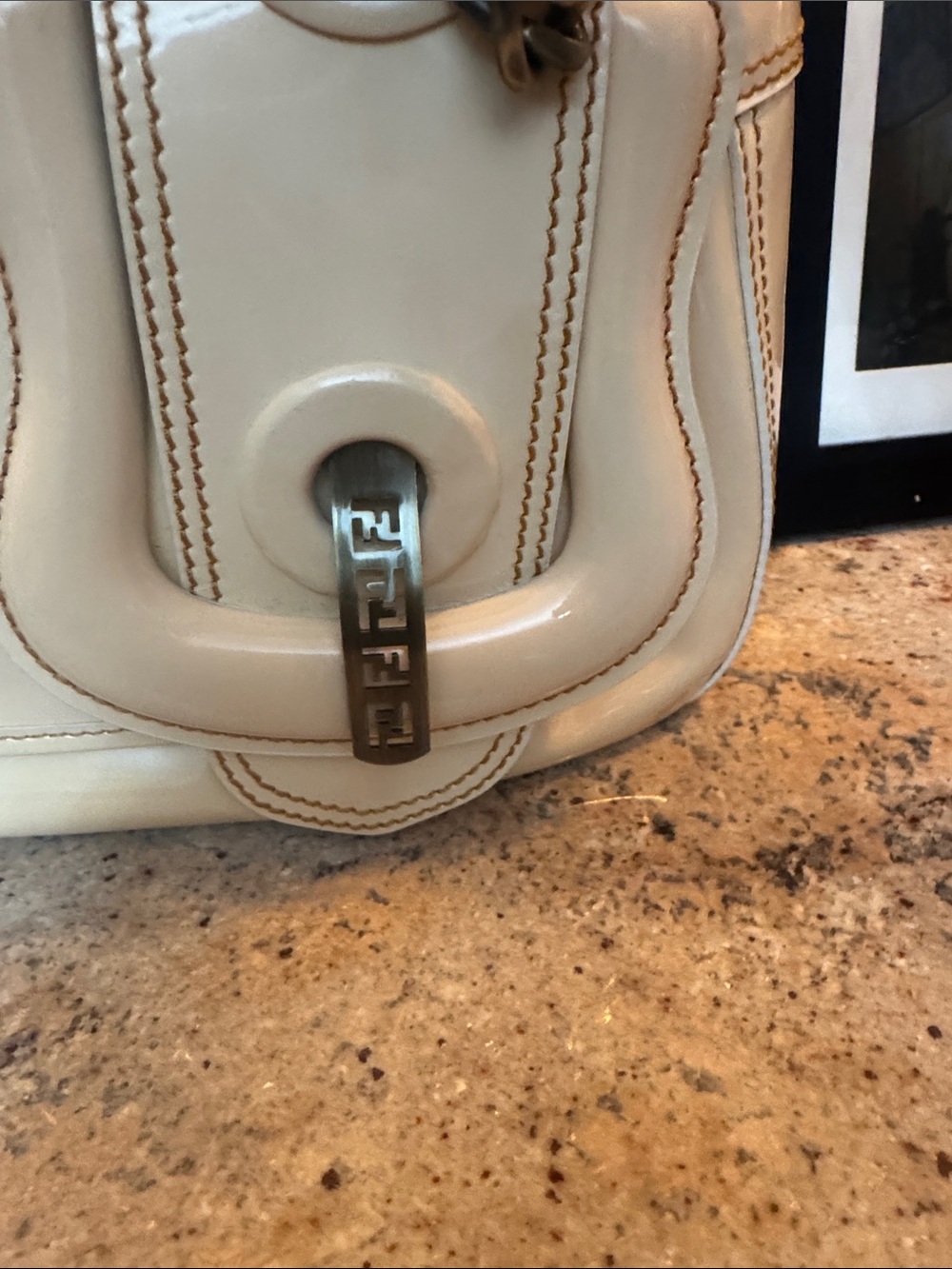 Authentic Vintage Fendi Cream Patent Leather Satchel - Women’s Bag - Picture 4 of 14